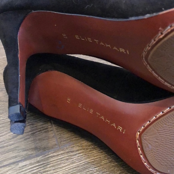 Elie Tahari black suade heels size 37 - Picture 9 of 10